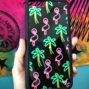 LIMITED EDITION WILDFLOWER MIAMI FLAMINGOS CASE